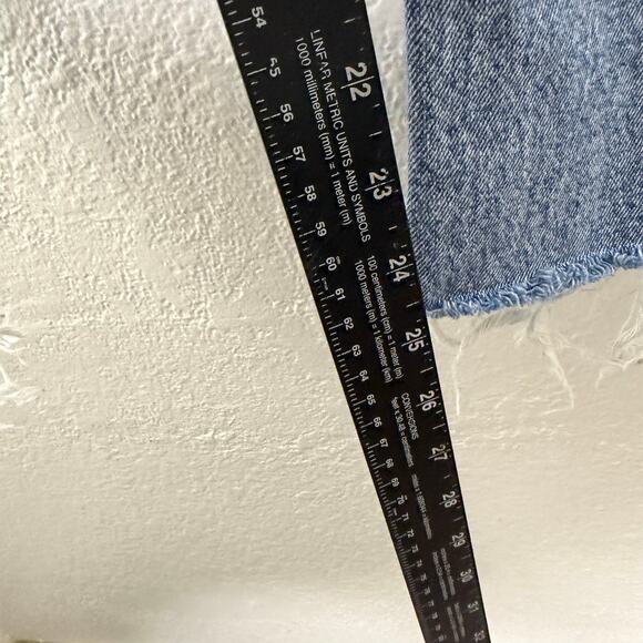 H&M Womens Jeans Size 12 Light Wash Blue Denim High Rise Straight Leg - Picture 7 of 14